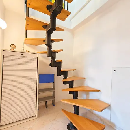 Rivierarent Il Giardino Del Navigatore Apartamento